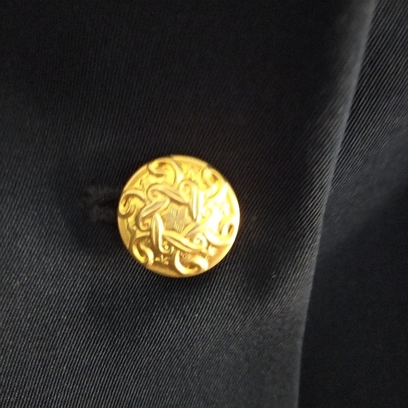 L.L. Bean Navy Single Breasted Classic Traveler Blazer 12P - Picture 5 of 11